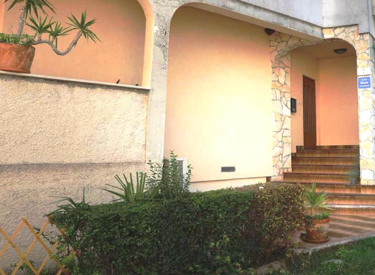 Linea Mare Apartment Rovinj Exterior foto